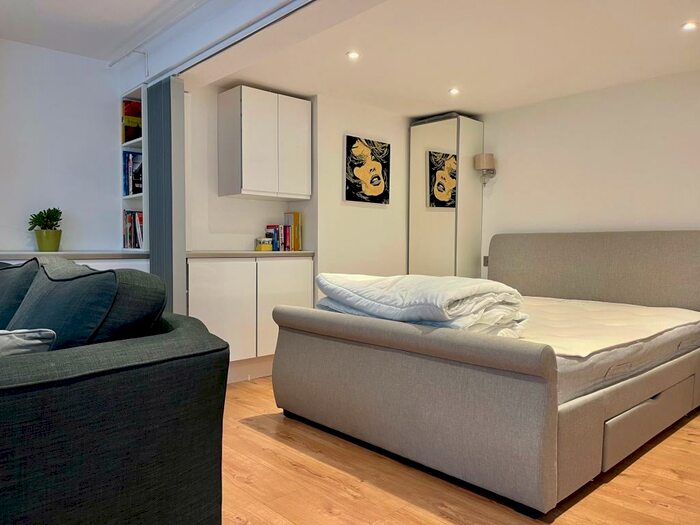 Studio To Rent In Ditchling Rise, Brighton, BN1