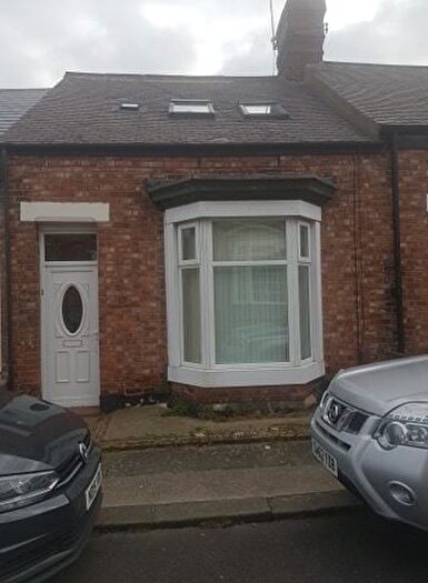 3 Bedroom Cottage To Rent In Greta Terrace, Sunderland, SR4