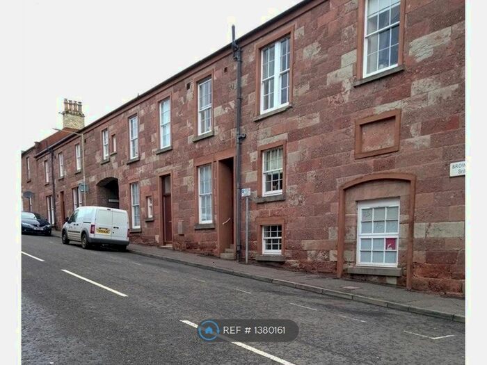 2 Bedroom Flat To Rent In Brown Street, Blairgowrie, PH10