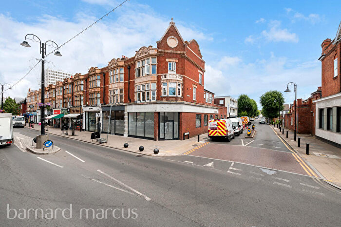 1 Bedroom Flat To Rent In High Street, New Malden, KT3