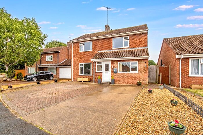 4 Bedroom Detached House For Sale In Old Hall Drive, Dersingham, King's Lynn, Norfolk, PE31