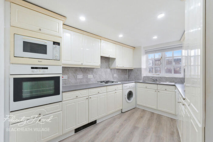 2 Bedroom Apartment For Sale In Gilbert Close, London, SE18
