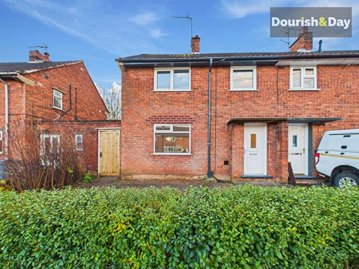 2 Bedroom End Of Terrace House For Sale In Southfields Road, Stafford, ST17
