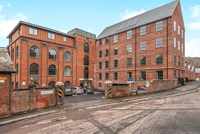 2 Bedroom Apartment To Rent In Toadsmoor Road, Brimscombe, Stroud, GL5