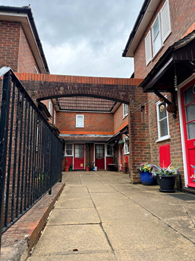1 Bedroom Terraced House For Sale In Raven Square, Alton, GU34