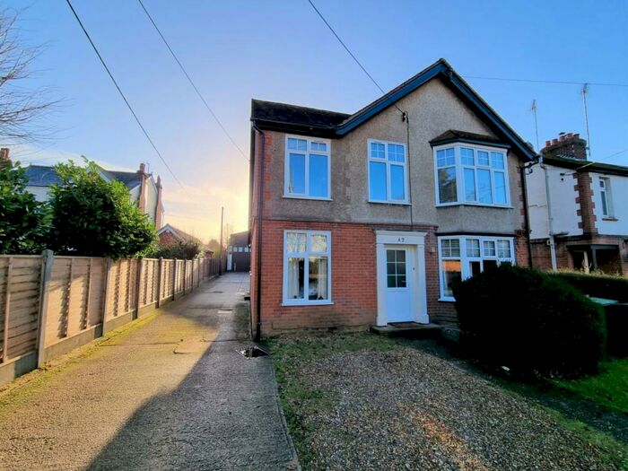 2 Bedroom Flat To Rent In Feering, Essex, CO5