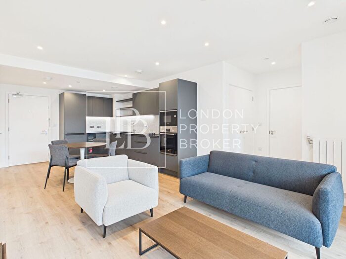 2 Bedroom Flat To Rent In Gilham House, Lombard Square, SE28