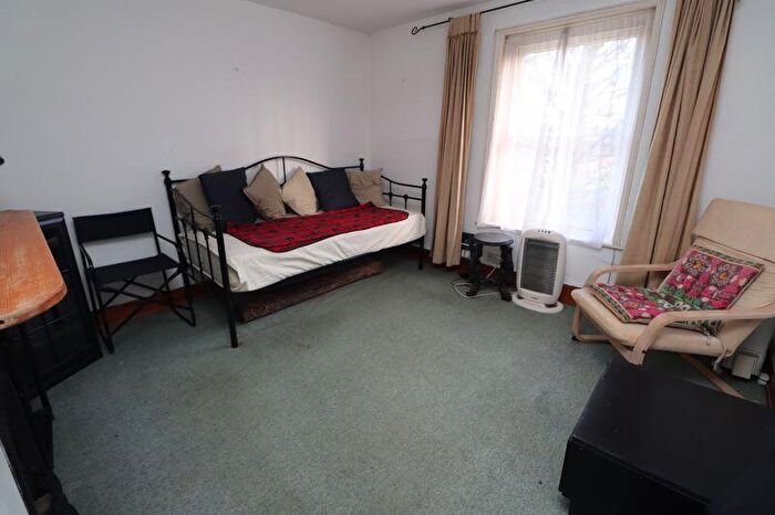 1 Bedroom Town House To Rent In High Street, Wivenhoe, CO7