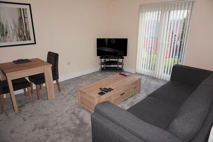 2 Bedroom Flat To Rent In Corbel Way, Monton, Manchester, M30
