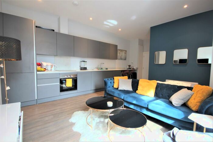 1 Bedroom Apartment To Rent In Pynnacles Close, Stanmore, HA7