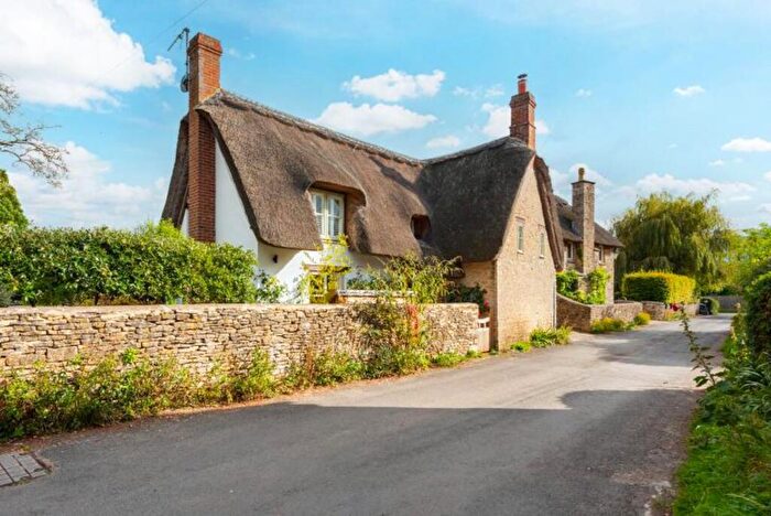 2 Bedroom Cottage For Sale In Sutton Lane, Sutton, OX29
