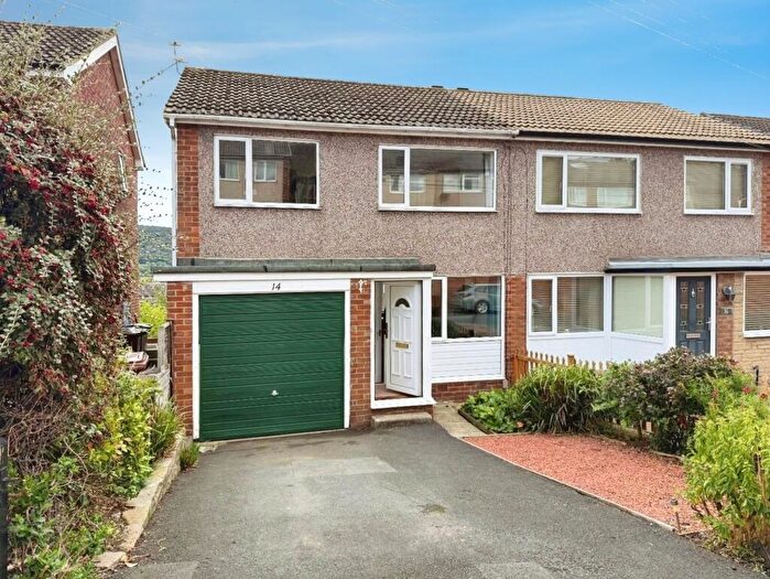 3 Bedroom Semi-Detached House To Rent In Rumplecroft, Otley, LS21
