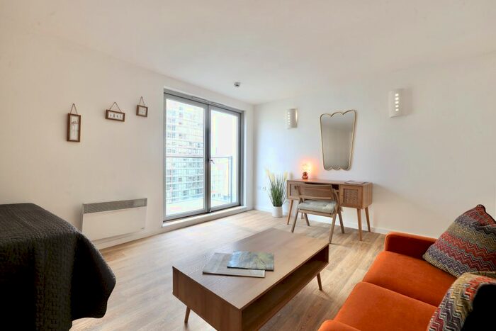 Studio To Rent In Michigan Building, New Providence Wharf, London, London, E14