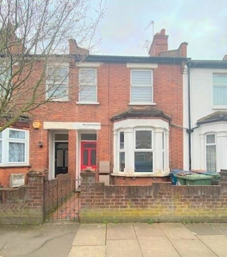 1 Bedroom Maisonette To Rent In Graham Road, Wealdstone, HA3