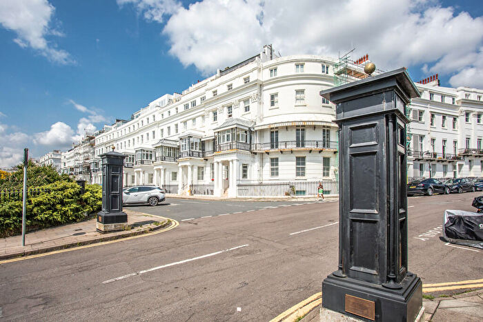 2 Bedroom Maisonette For Sale In Chichester Terrace, Brighton, BN2
