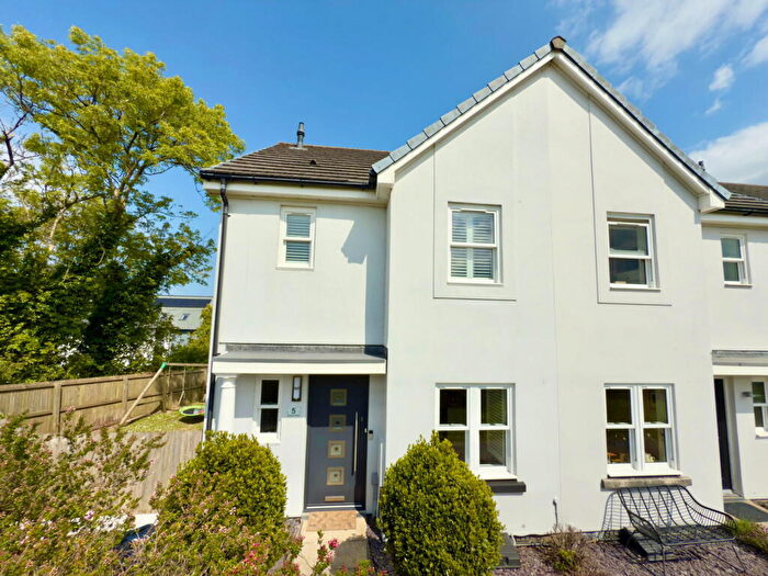 3 Bedroom Semi-Detached House For Sale In Rowan Road, Wadebridge, PL27
