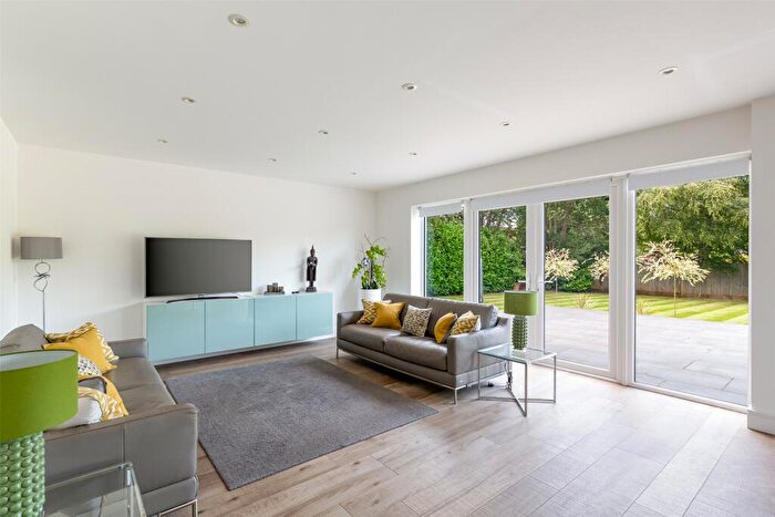 5 Bedroom Detached House For Sale In Keswick Road, Great Bookham, Leatherhead, Surrey, KT23