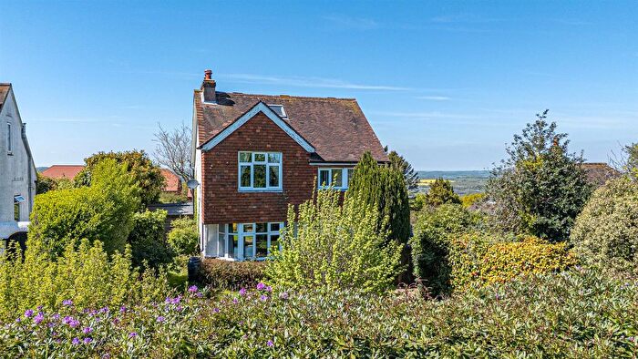 4 Bedroom Detached House To Rent In Winchelsea Road, Guestling, TN35