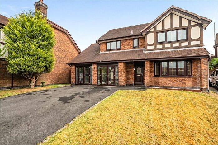5 Bedroom Detached House For Sale In The Hedgerow, Blackburn, Lancashire, BB2