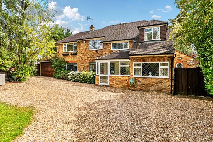 4 Bedroom Detached House For Sale In Birchdale, Gerrards Cross, Buckinghamshire, SL9