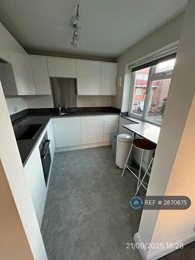 1 Bedroom Flat To Rent In Higher Huxham, Exeter, EX1