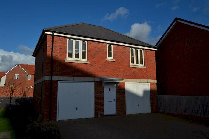 1 Bedroom House To Rent In Saddle Way, Andover, SP11