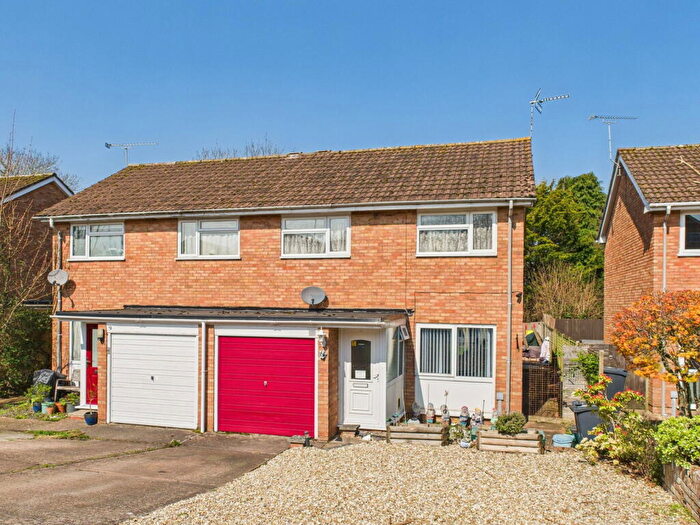 3 Bedroom Semi-Detached House For Sale In Meadow Close, Ottery St. Mary, EX11