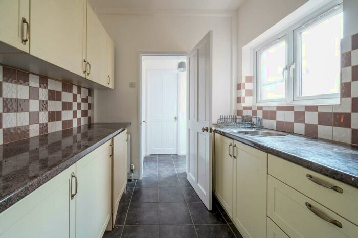 3 Bedroom Semi-Detached House To Rent In Margaret Road, Guildford, GU1