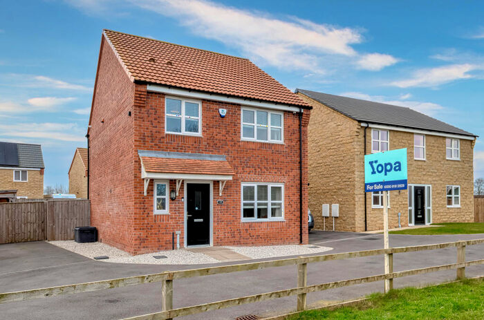 4 Bedroom Detached House For Sale In Leyland Drive, Chesterfield, S44