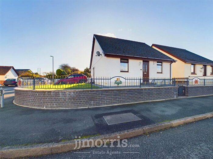 2 Bedroom Detached Bungalow For Sale In Llain Drigarn, Crymych, SA41