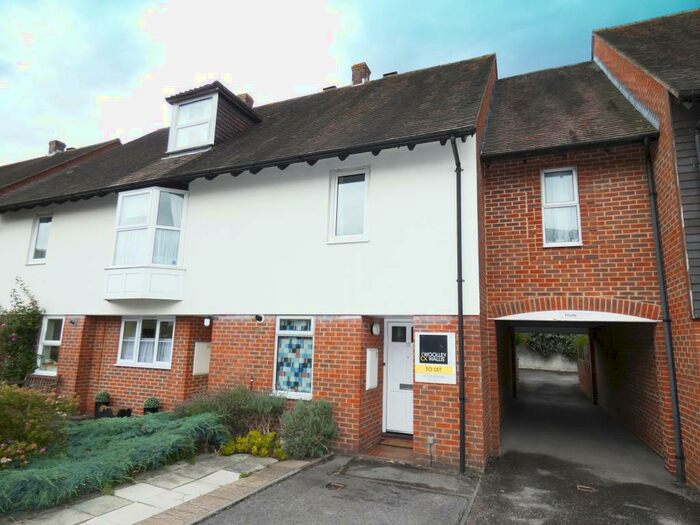 3 Bedroom Terraced House To Rent In Salisbury, Wiltshire, SP1