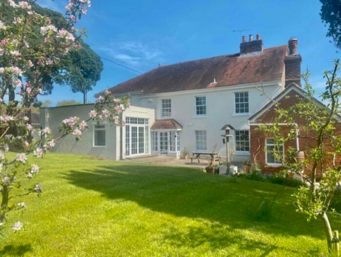 5 Bedroom Detached House To Rent In Bourton, SP8