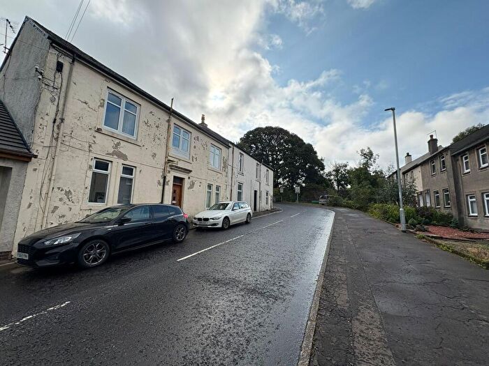 2 Bedroom Flat To Rent In Townhead, Beith, North Ayrshire, KA15