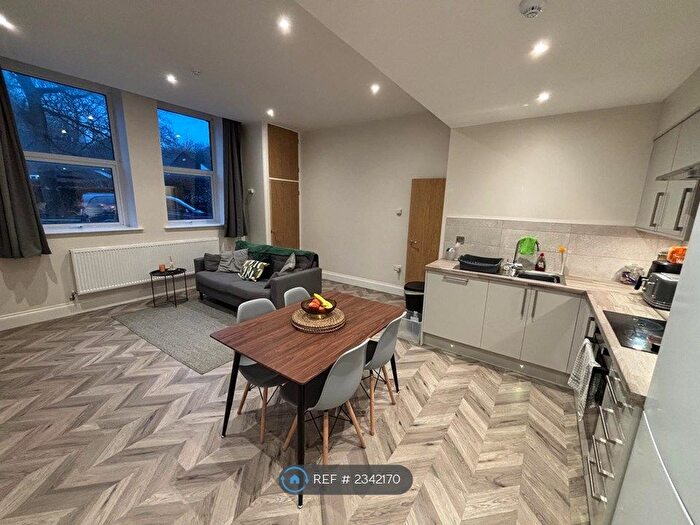 1 Bedroom Flat To Rent In Otley Road, Leeds, LS16