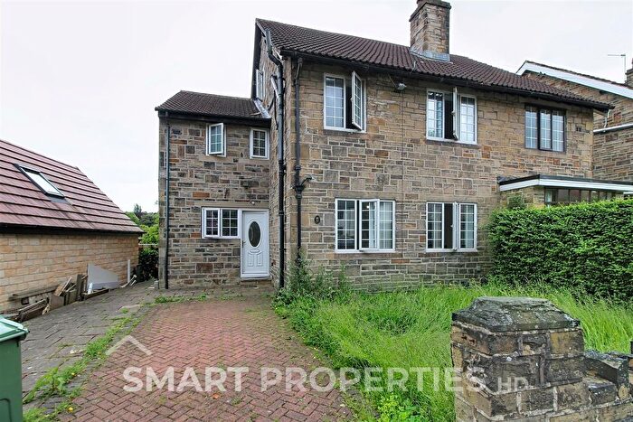 4 Bedroom Semi Detached House To Rent In Birkby Lodge Road, Huddersfield, HD2