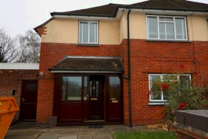 4 Bedroom Semi-Detached House To Rent In Underwood Avenue, London, GU12