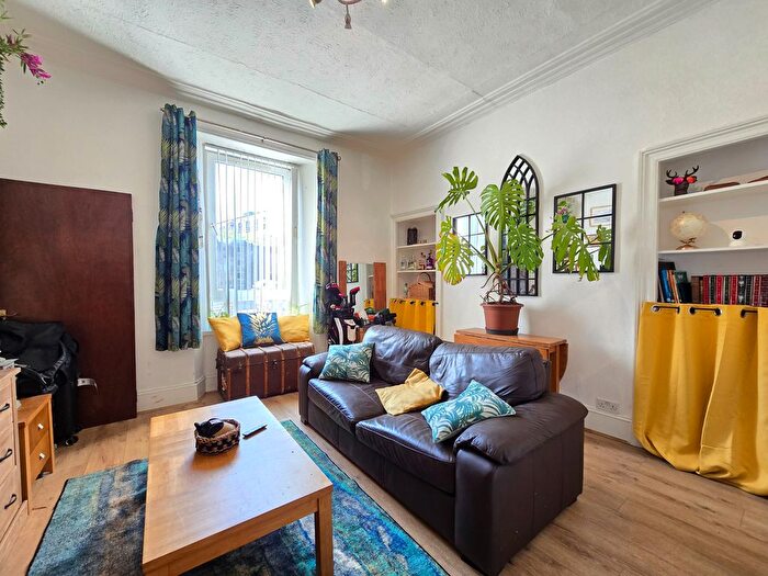 1 Bedroom Flat To Rent In Hutcheon Street, Aberdeen, AB25