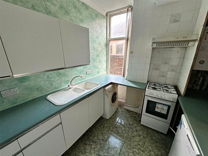 1 Bedroom Flat For Sale In Macdougall Street, Greenock, Inverclyde, PA15
