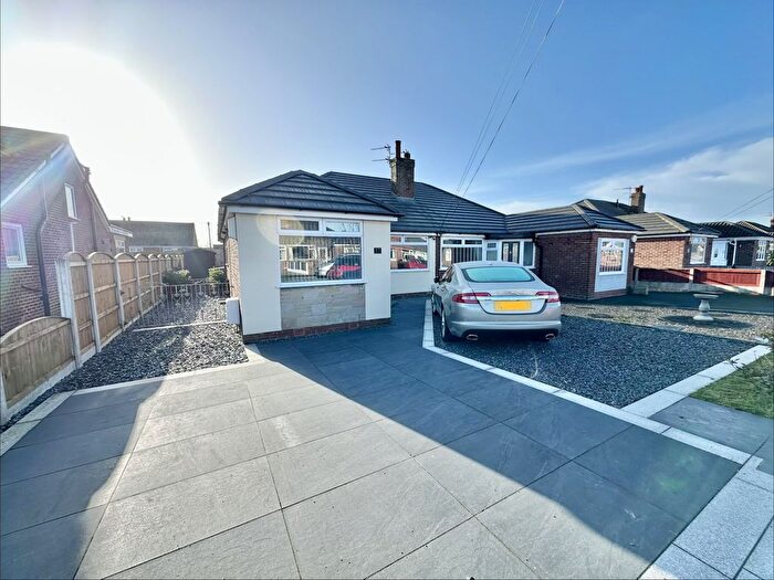 2 Bedroom Bungalow For Sale In Quail Holme Road, Knott End On Sea, FY6