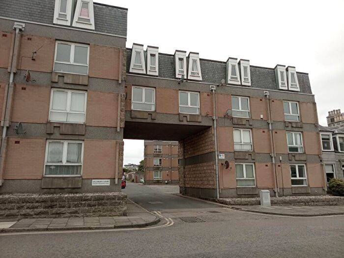 2 Bedroom Flat For Sale In Salisbury Court, Aberdeen, Aberdeen City, AB10