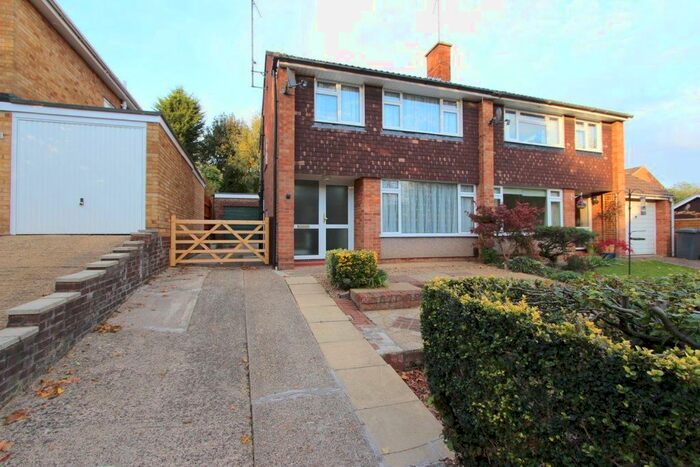 3 Bedroom Property To Rent In The Paddocks, Leighton Buzzard, LU7
