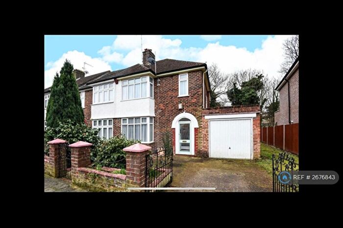 3 Bedroom Semi-Detached House To Rent In South Park Crescent, London, SE6