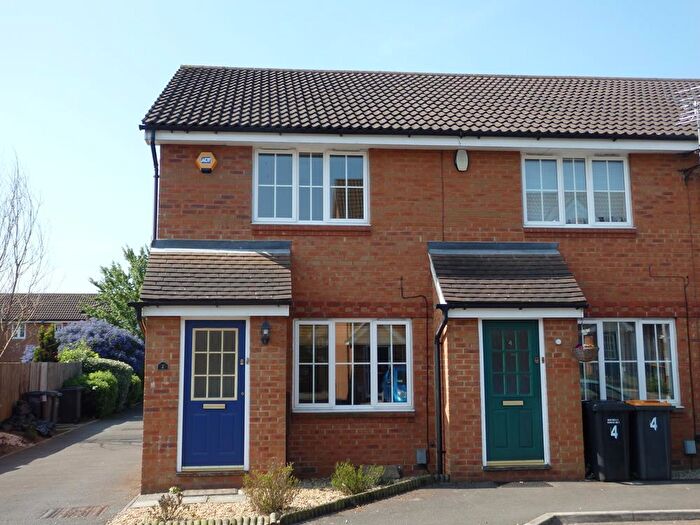 2 Bedroom End Of Terrace House To Rent In Ellington Road, Bedford, MK42
