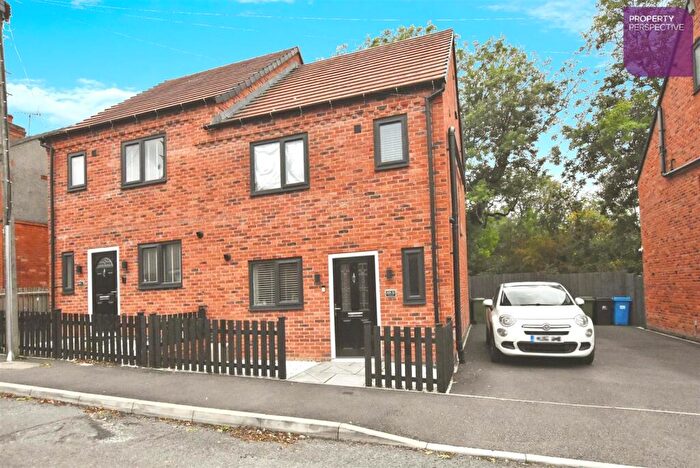 3 Bedroom Semi-Detached House For Sale In Argyll Road, Ripley, DE5