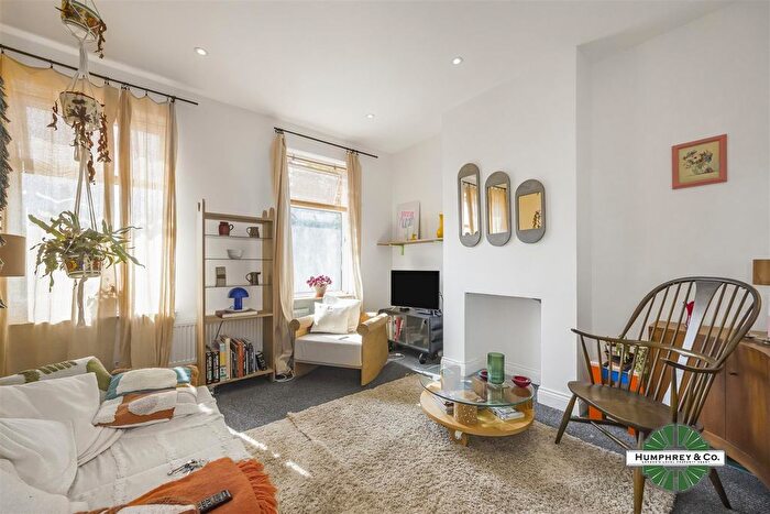 1 Bedroom Flat To Rent In Higham Hill Road, London, E17