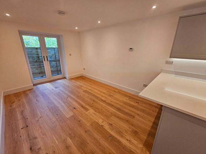 1 Bedroom Property To Rent In Buckland Road, Maidstone, ME16