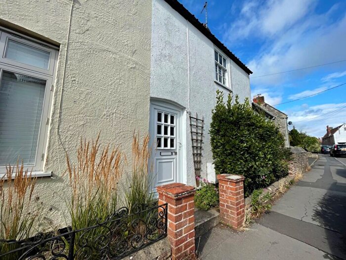2 Bedroom Cottage To Rent In North Road, Wells, BA5