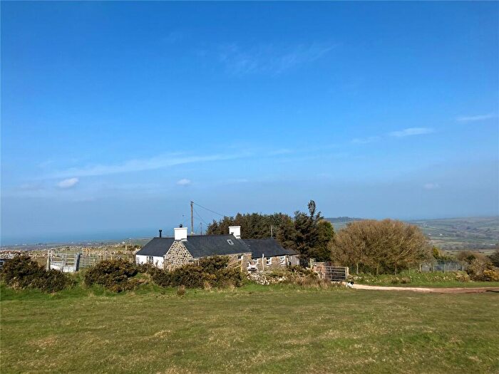 2 Bedroom Detached House For Sale In Sarn, Pwllheli, Gwynedd, LL53