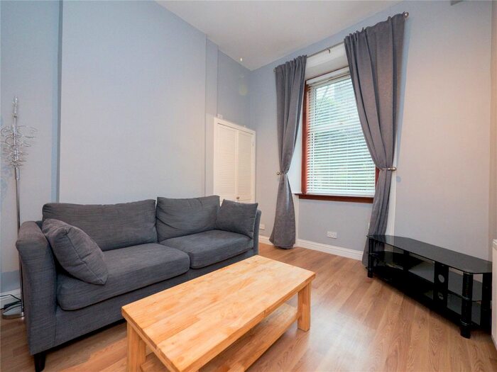 1 Bedroom Flat To Rent In Wardlaw Street, Edinburgh, EH11