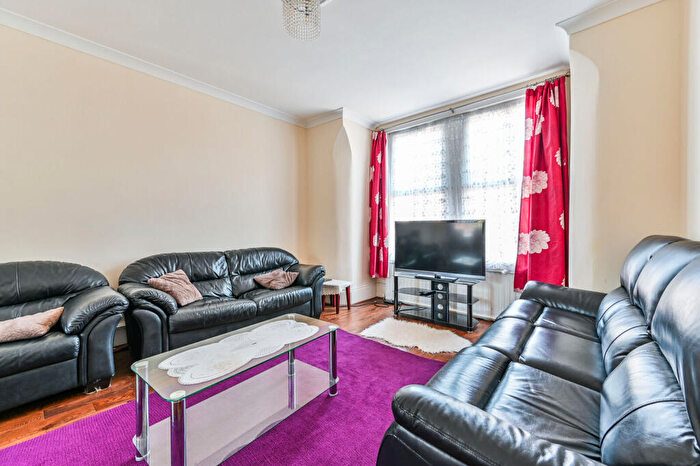 4 Bedroom Terraced House For Sale In Mannock Road, London, , Wood Green, London, N22